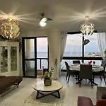Seafront Spacious Family Apartment With Balcony