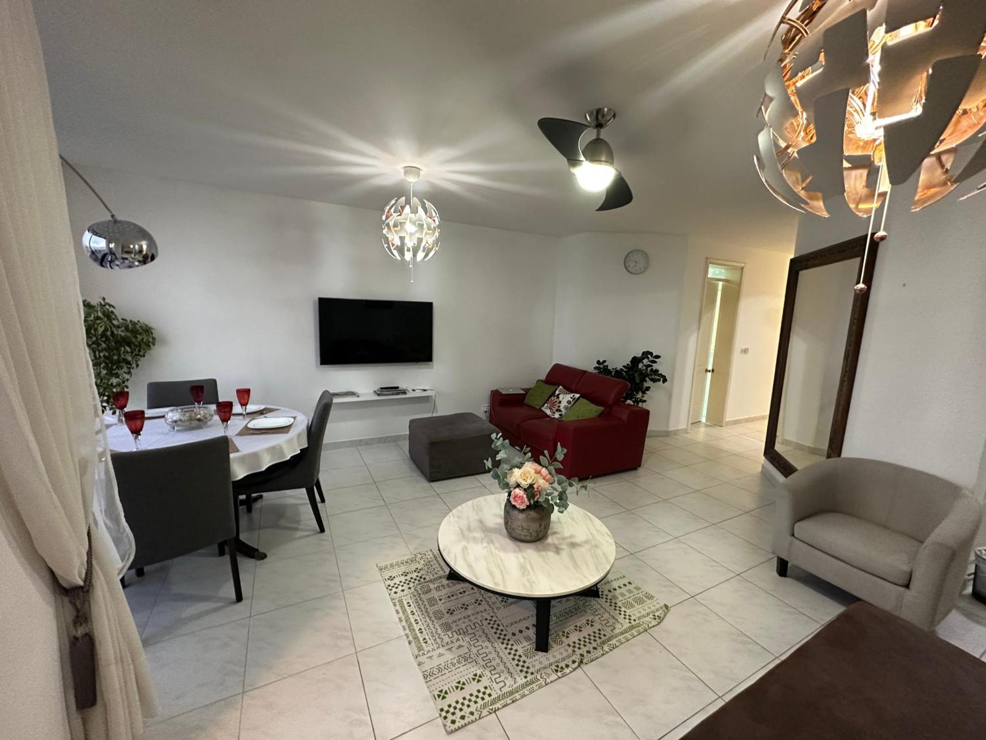 Seafront Spacious Family With Balcony
