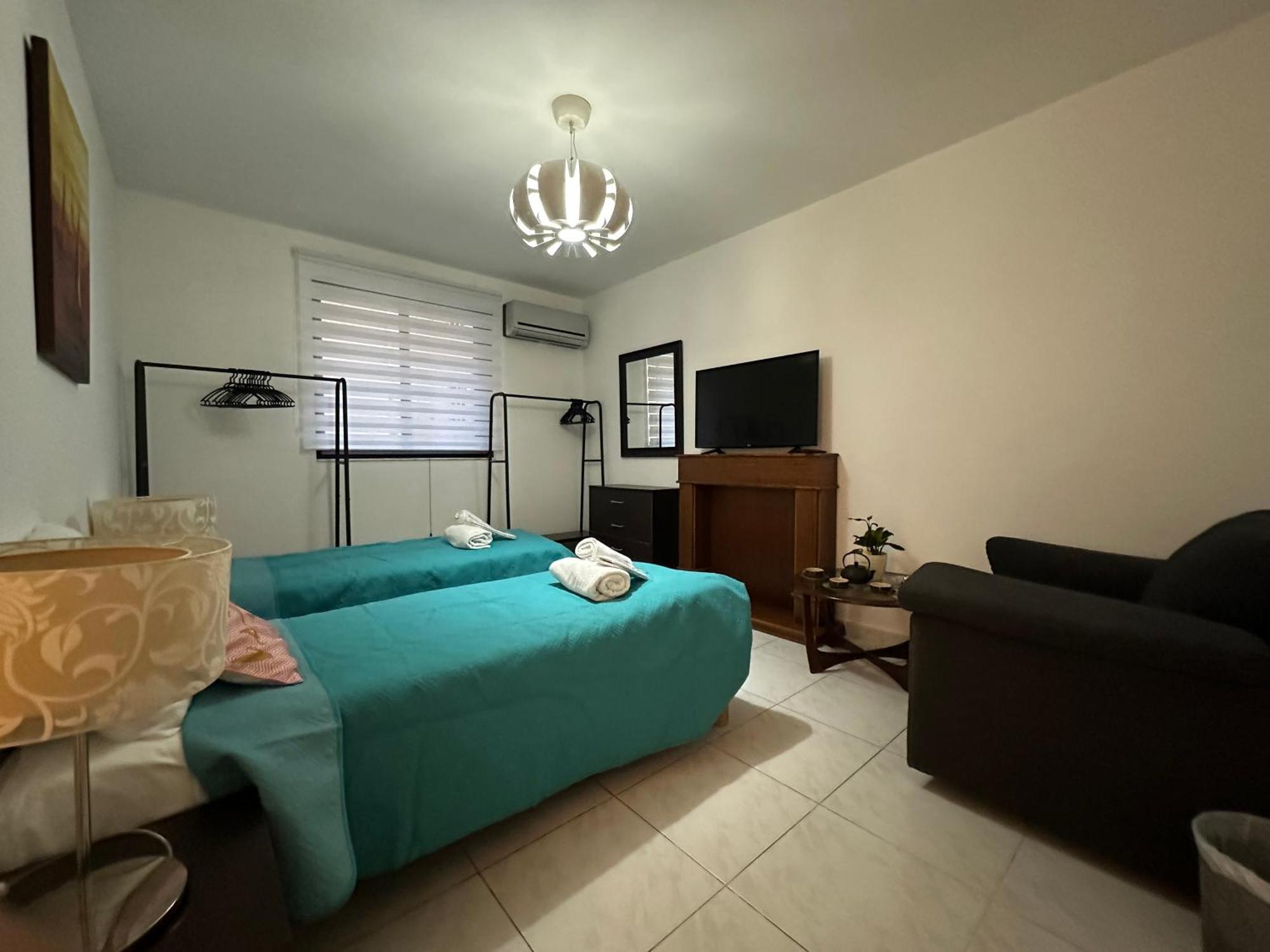 Seafront Spacious Family With Balcony Apartment *